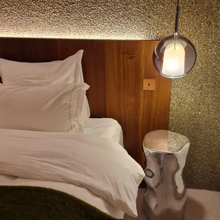Bien Design Avec Jacuzzi Et Piscine * 卢贝新城