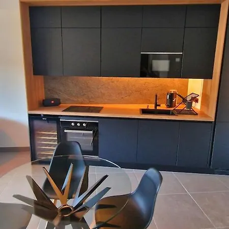 Bien Design Avec Jacuzzi Et Piscine Appartamento Villeneuve-Loubet