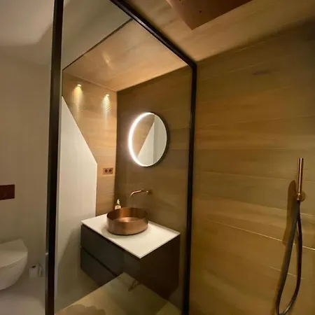 Bien Design Avec Jacuzzi Et Piscine * Вильнёв-Лубе