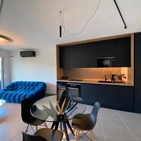 Bien Design Avec Jacuzzi Et Piscine Апартаменты