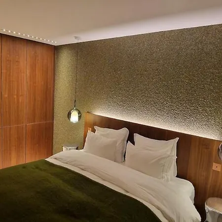 Апартаменты Bien Design Avec Jacuzzi Et Piscine Вильнёв-Лубе